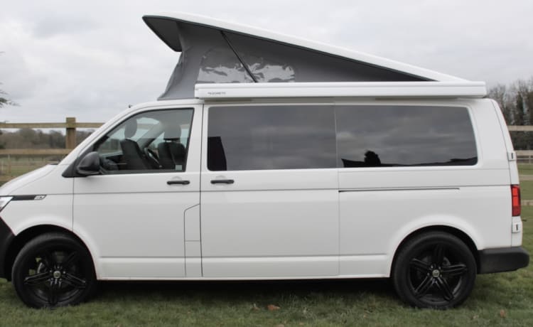 5 berth Volkswagen bus from 2020