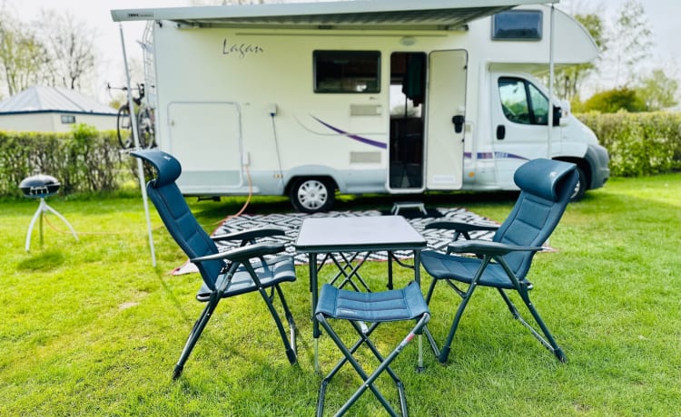 Mclouis – Camping-car familial spacieux pour 6 personnes