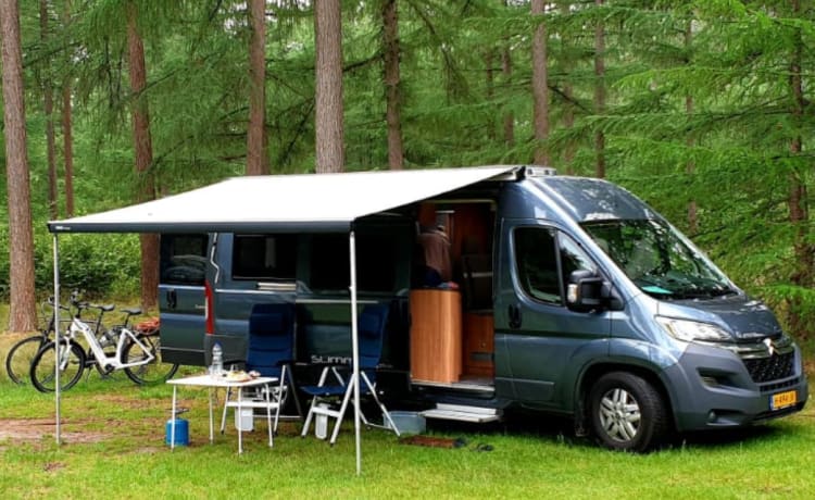 Camping-car de luxe hors réseau à partir de 2018