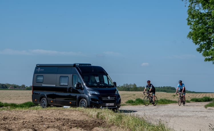 The Black Pearl – Campervan "VANTourer 630L"