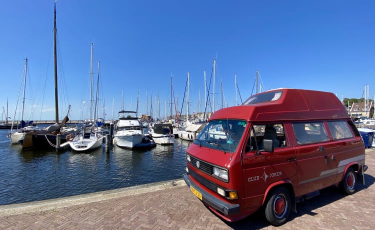 Club Joker – Retro Volkswagen T3 aus den 80er Jahren (4 Schlafplätze)