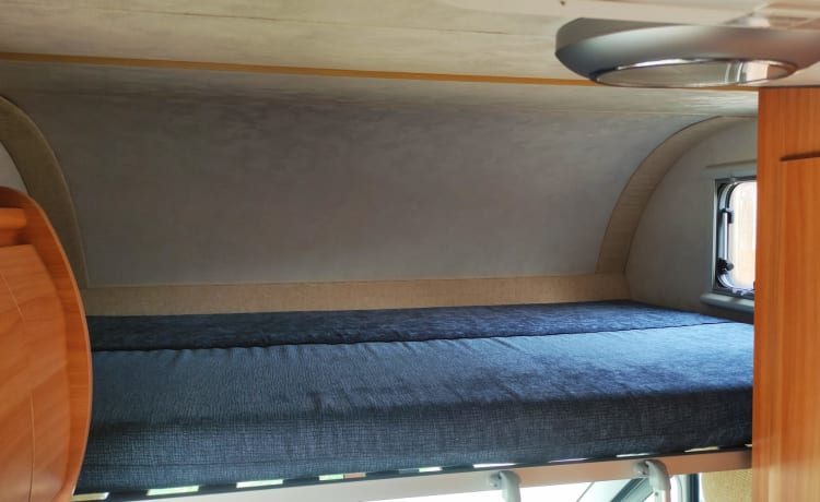 Camper familiare con 6 posti letto