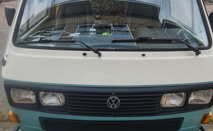 Casita – Cousy VW T3 Automatic with LPG