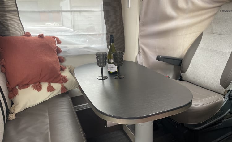 Archie the Automatic – 4 berth Chausson semi-integrated from 2019