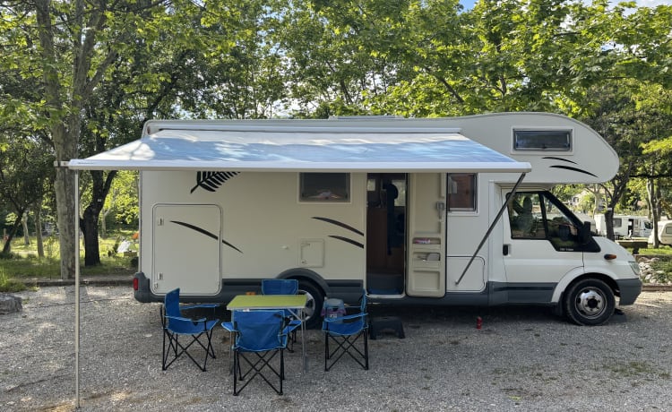 De Kiwi – 4p Chausson alcove uit 2004