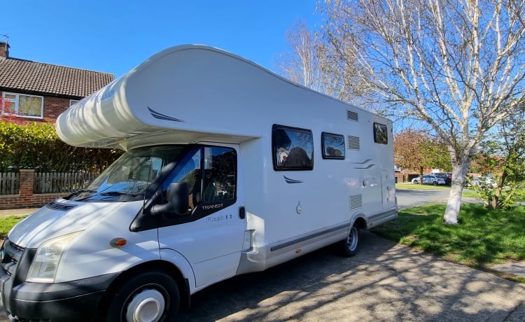 6 berth Chausson alcove from 2011