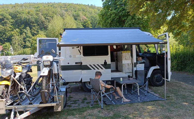 2er-Mercedes-Benz-Bus aus dem Jahr 2008