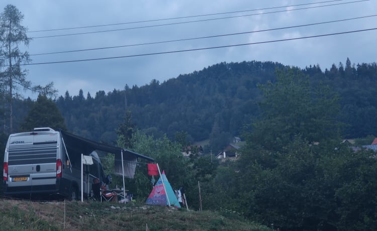 Zippie – 2/3 persoons camperbus Citroen Jumper Possl summit 640