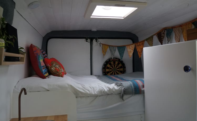 Eugene – Praktische, comfortabele en ruime off-grid camper