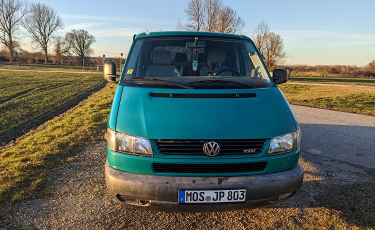 VW T4 Multivan for flexible use