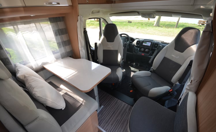 Wanderlust, young (2017) semi-integrated camper Sun Living from Adria,