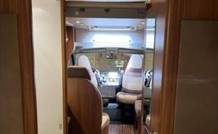 Home On Wheels – SUPERLUXE ADRIA MATRICE M 680 SL 5p.