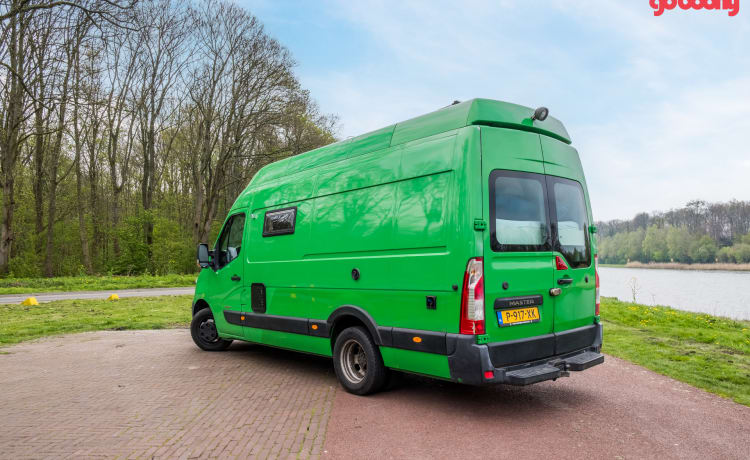 Renault automaat off-grid Camper van alle gemakken voorzien