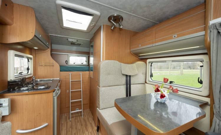 Aangenaam op de weg – Fiat Ducato Giottiline 4p semi-integrato del 2011