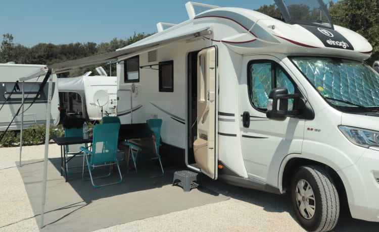 ✅ Luxurious comfortable 5-pers. family camper