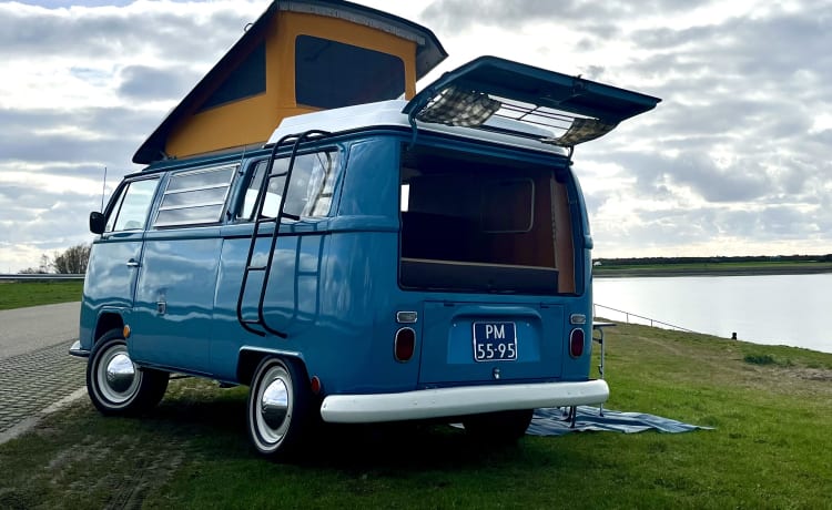 Mr. Blue Sky – Volkswagen T2a Westfalia '69