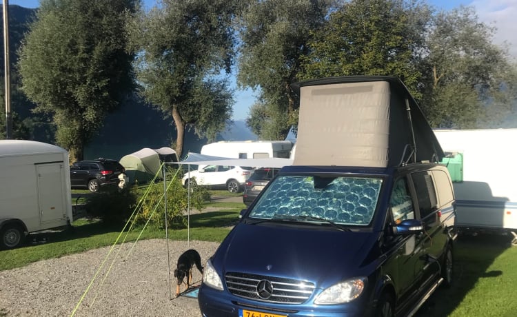 Booster Blue – Camping-car Mercedes Viano