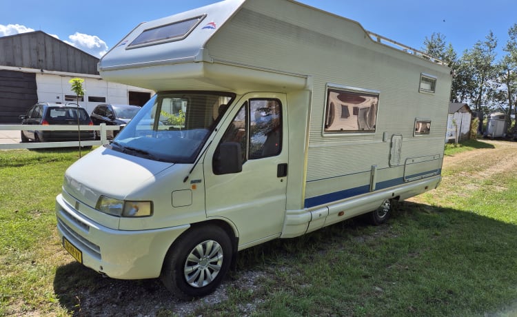 6p Fiat Ducato 2.5 TDI Alcôve Elnagh