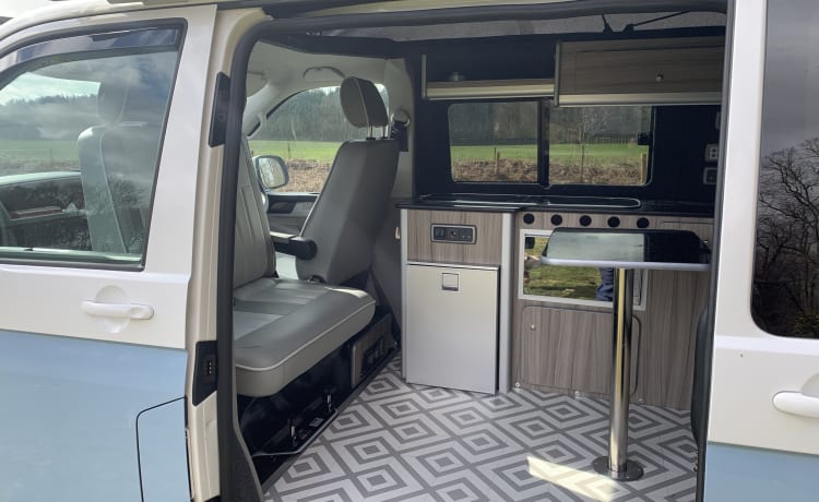 Penelope – Di lusso VW T6 4 posti letto Camper furgonato