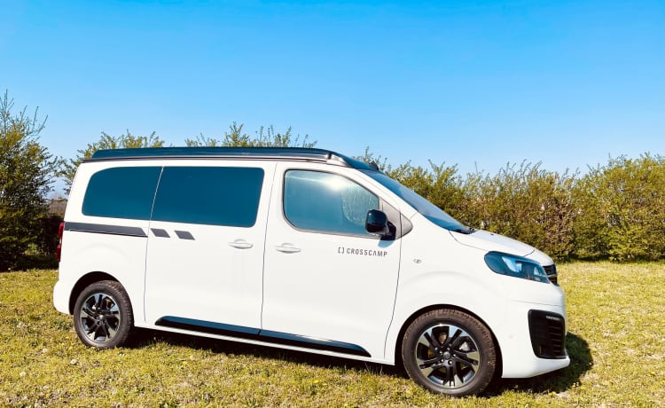 Travel A-Cross – City-Van Cross Camp Flex