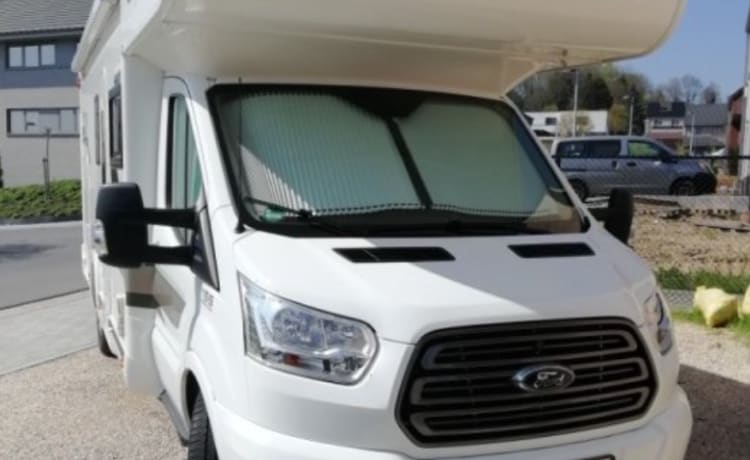 F2-Ford transit benimar, FULL option, 160pk, 5 gordels, 6 slaapplts – Top camping-car FORD Benimar, FULL option, 160pk, 5 places, 4 couchages