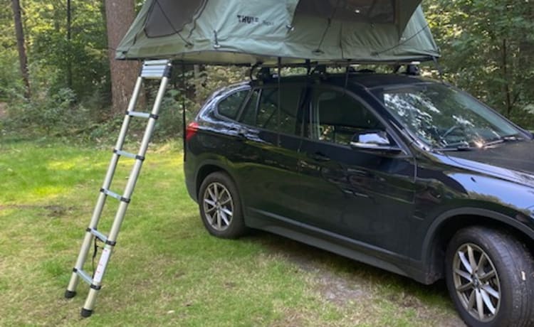 Daktent huren – Tente de toit Thule avec BMW X1