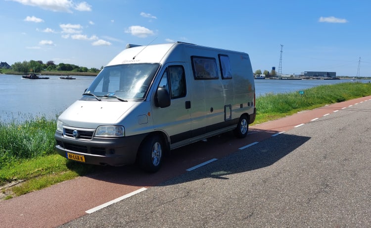 Jaap – 2p Fiat bus uit 2005