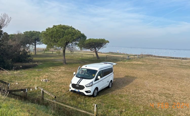 VANLIFE – CamperVan, Trasforma ogni weekend in un’avventura!