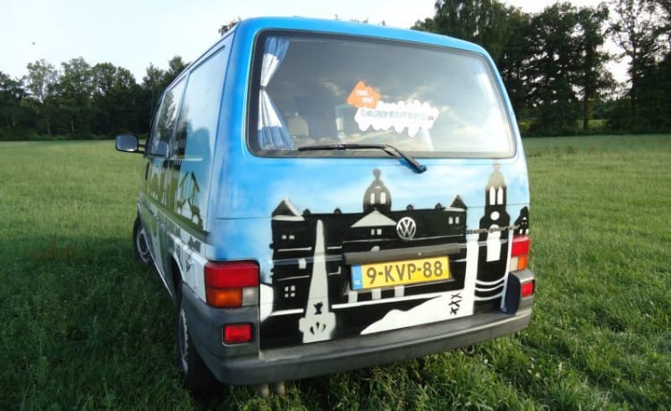 Amsterdam – Amsterdam - Camping-car VW T4 confortable et robuste