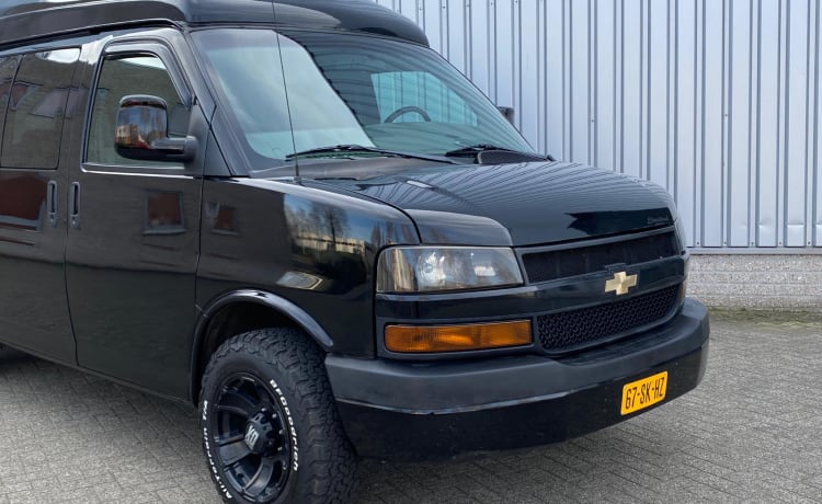 Chevy! – Geweldige tourbus (uit GTA) voor avontuurlijk Road Trips