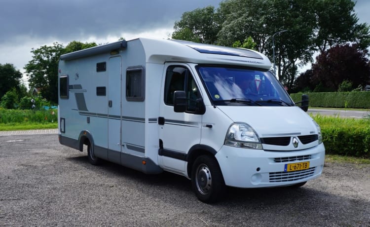 knaus sport ti 3 pers camper als nieuw nog vrij