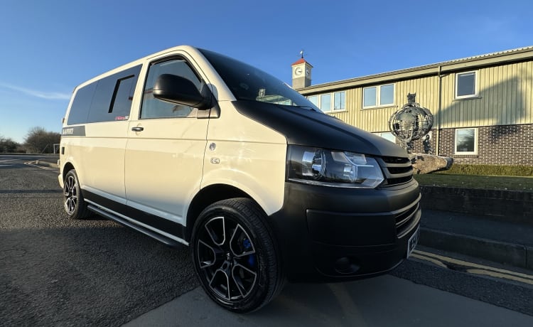 Metal  – 5 berth Volkswagen campervan from 2004