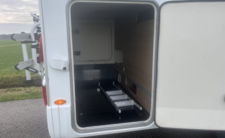 4p Hymer Integrated from 2010