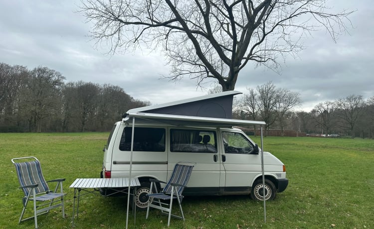 het witte schaap – 4p Volkswagen campervan uit 1997