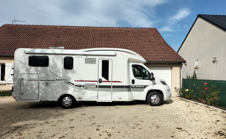 Le Pépère  – ADRIA MATRIX 670 SL 5 PLACES CG