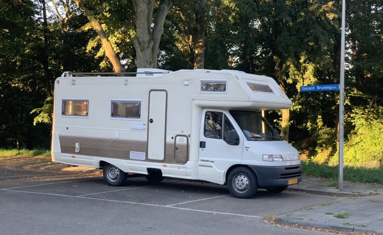 Fiat Ducato mansarda 2.5 TDI 4P