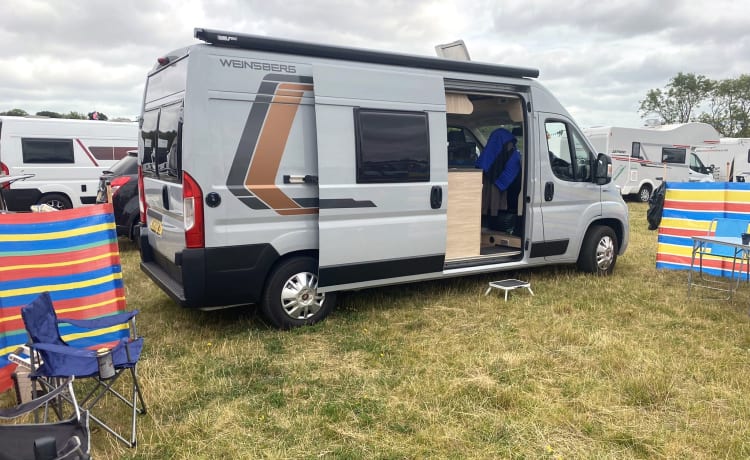 Ivan – Stylish, Versatile, All Weather Cosy Camper! 