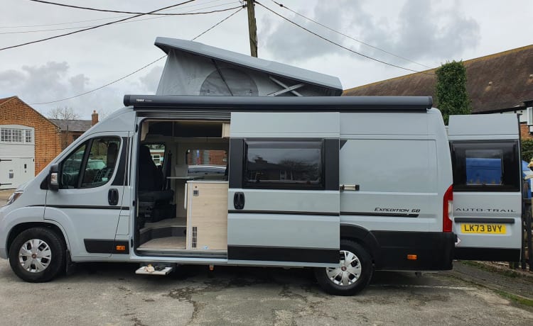 4 berth Auto-trail Expedition 68