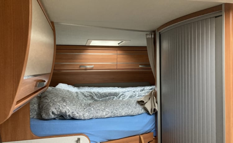 Compact, modern and above all cozy camper