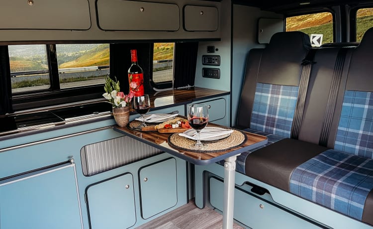 Duke – Camper Volkswagen 4 posti letto del 2015