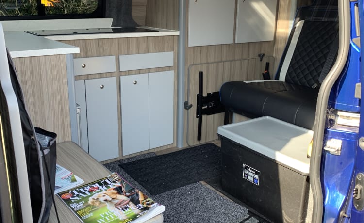 Custom – Camping-car personnalisé Transit