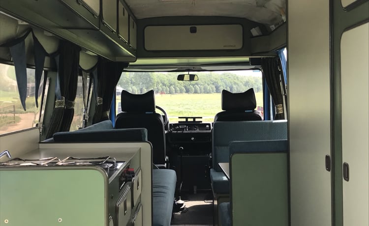 Lynz – Heureux camping-car Westfalia