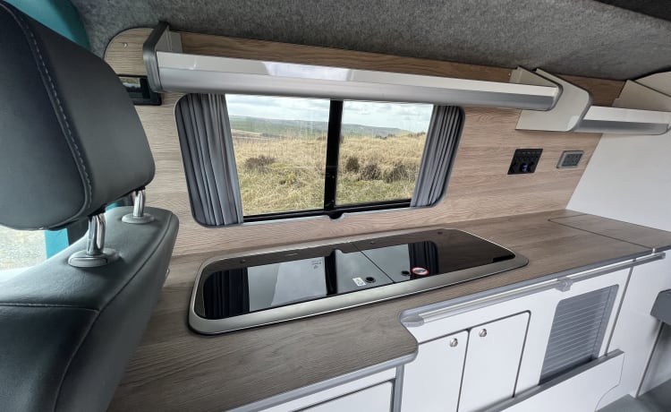 The Rolling Retreat – Camper VW