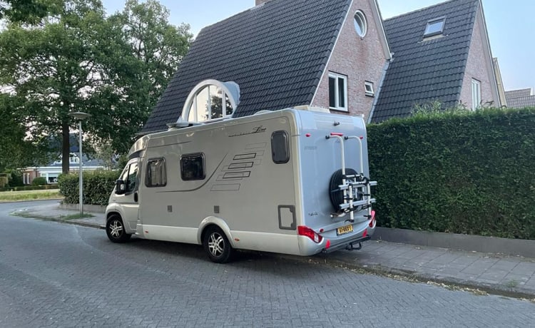 2p Hymer semi-integrated from 2021