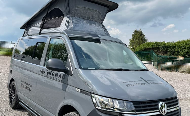 YS22RYH NOMAD Romford – Nomad Camper Bristol mit 4 Schlafplätzen