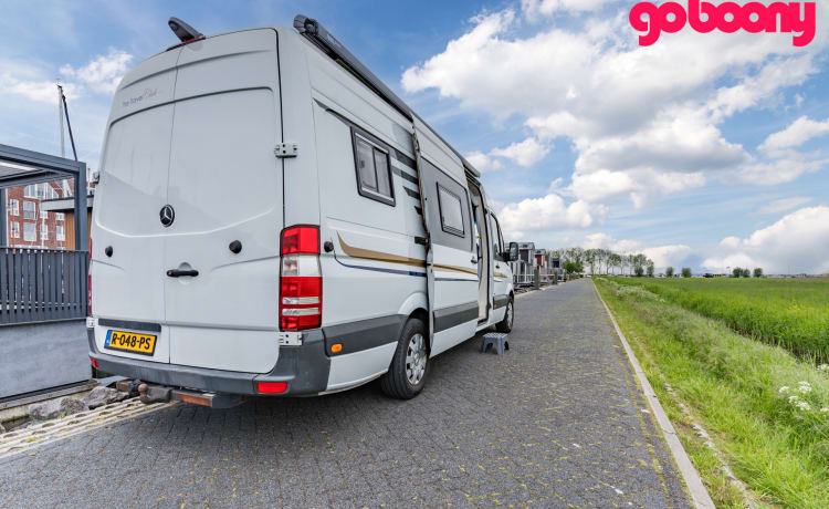 Luxe Camper Bus – Merc. Benz Sprinter 2p Aut. en Airco