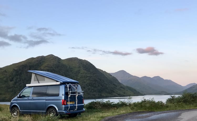 Millie – 4 berth Volkswagen campervan from 2017