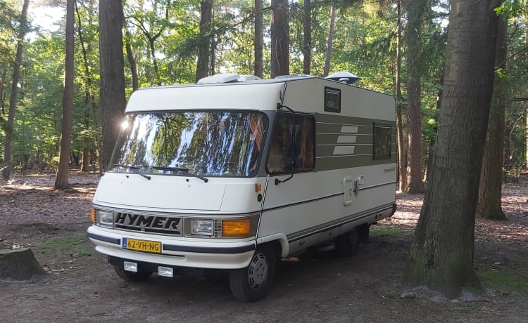 Maripose – Hymer B534 classique