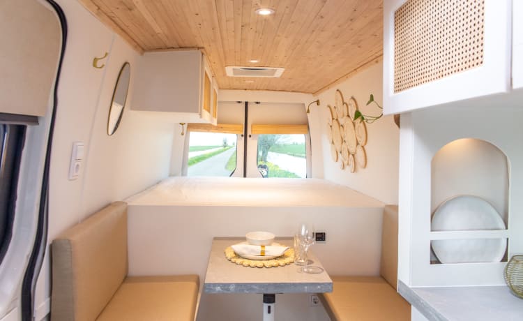 Volkswagen Crafter L3H2 – Camper Wapiti