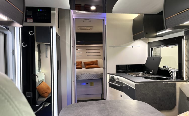 #Octopus – Chausson Semi Integral 788 Nordic Edition